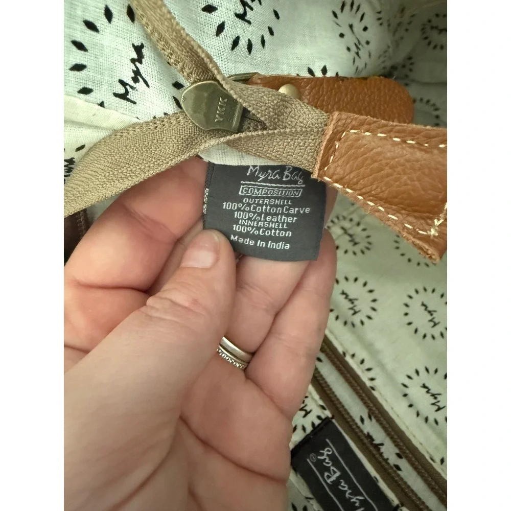 Myra Bag Canvas Damask Print Tote with Cowhide Leather Trim Western Shoulder Bag - Picture 6 of 6